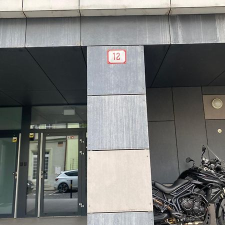 Old Town Bratislava 1Bdr Private Parking Exterior photo